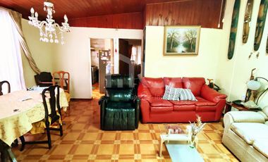 LINDA CASA DE 5 DORMITORIOS EN PASAJE TRANQUILO Y SEGURO, COMUNA DE SAN JOAQUÍN
