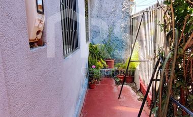 LINDA CASA DE 5 DORMITORIOS EN PASAJE TRANQUILO Y SEGURO, COMUNA DE SAN JOAQUÍN