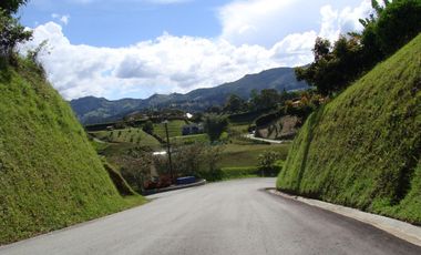 FINCA EN RIONEGRO