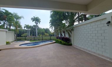 Via La Costa, Renta de Linda Casa 3 Dorm con Piscina, Jacuzzi Vista Al Lago