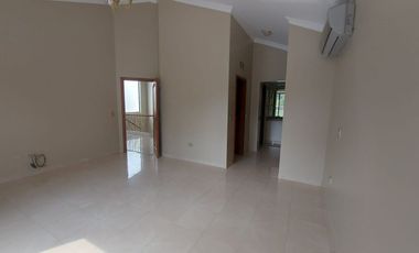 Via La Costa, Renta de Linda Casa 3 Dorm con Piscina, Jacuzzi Vista Al Lago