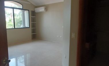 Via La Costa, Renta de Linda Casa 3 Dorm con Piscina, Jacuzzi Vista Al Lago