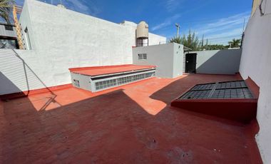 CHAPALITA CASA DE UNA PLANTA EN RENTA (CERCA DE LA GRAN PLAZA) !!