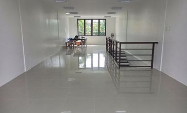 150 sqm Commercial Space/Warehouse for Rent near JRU Mandaluyong City
