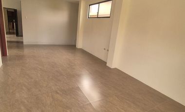 Departamento en Alquiler en Los Ceibos, 2 Habitaciones, 2 Baños, Balcón,  Norte de Guayaquil.