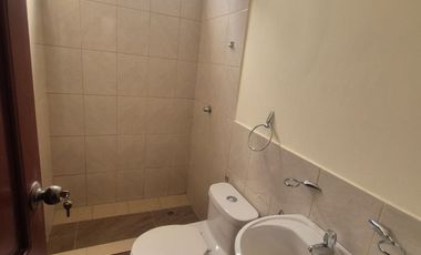 Departamento en Alquiler en Los Ceibos, 2 Habitaciones, 2 Baños, Balcón,  Norte de Guayaquil.