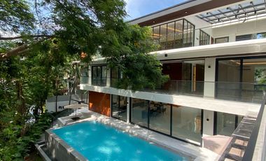 House and lot for sale in Ayala Alabang