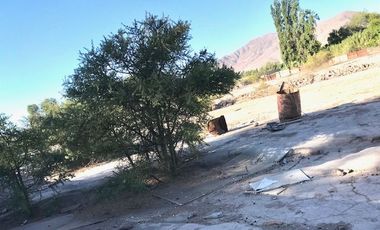GRAN TERRENO ESQUINA - AV COPAYAPU