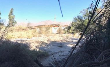 GRAN TERRENO ESQUINA - AV COPAYAPU