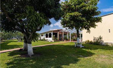 TE ALQUILO LINDA FINCA LA CARMELITA EN FLORIDABLANCA