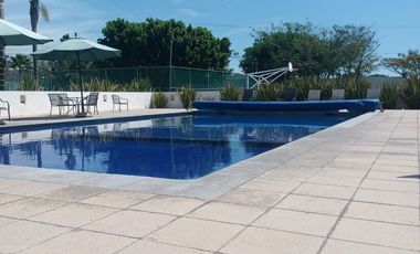 MAGNIFICA CASA EN VENTA EN  ARBOLADA BOSQUES DE SANTA ANITA