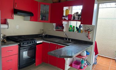 Casa en Venta en Los Héroes Tecamac