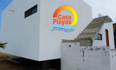 Casa Nueva Frente Al Mar de Venta en Playas, Sector El Pelado, Zona Privada