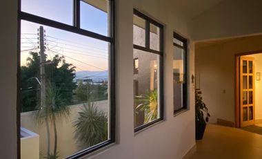 Casa en venta en fraccionamiento Burgos