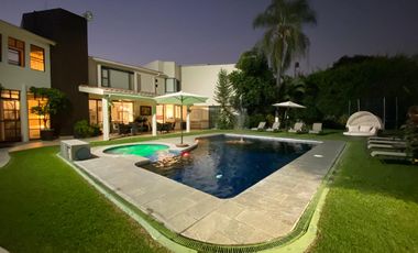 Casa en venta en fraccionamiento Burgos