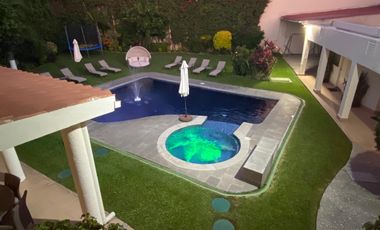 Casa en venta en fraccionamiento Burgos