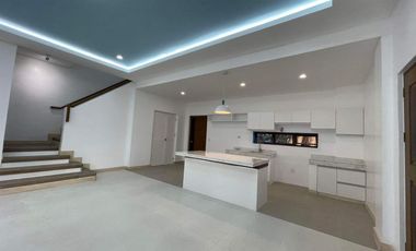 KYU - FOR SALE: House and Lot in Canyon Woods, Batangas