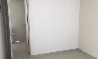 Casa en renta dos niveles en residencial la vida