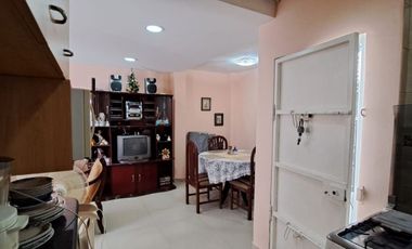 Venta casa de dos pisos en Villa España 1 Etapa Sevilla norte de Guayaquil