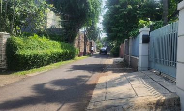 Rumah Bagus Terawat Strategis Di Cipete Jakarta Selatan