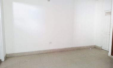 PR20403 Casa Comercial independiente en arriendo en el sector Barrio Obrero