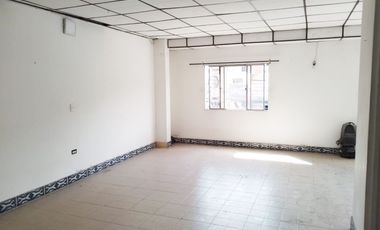 PR20403 Casa Comercial independiente en arriendo en el sector Barrio Obrero