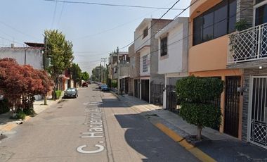 ¡APROVECHA ESTA INCREÍBLE OPORTUNIDAD DE HACER CRECER TU PATRIMONIO! Casa en REMATE HIPOTECARIO BANCARIO Fracc Hacienda Real de Tultepec, Tultepec, Mé