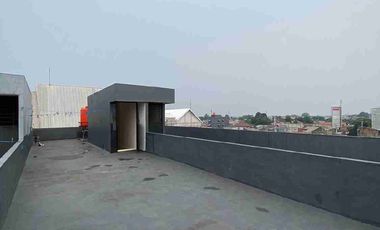 Dijual Ruko Baru 3,5 Lantai Luas Di Jatiasih