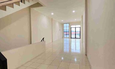 Dijual Ruko Baru 3,5 Lantai Luas Di Jatiasih