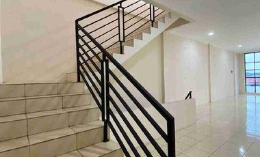 Dijual Ruko Baru 3,5 Lantai Luas Di Jatiasih