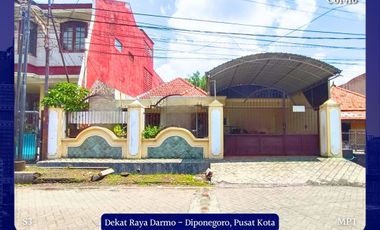 Rumah Lebar Area Kutai Adityawarman Wonokromo Dekat Raya Darmo Dan Diponegoro Pusat Kota Surabaya