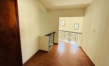 CASA EN VENTA TRES RECAMARAS Y CUARTO DE SERVICIO COATEPEC VERACRUZ