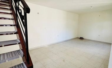 CASA EN VENTA TRES RECAMARAS Y CUARTO DE SERVICIO COATEPEC VERACRUZ