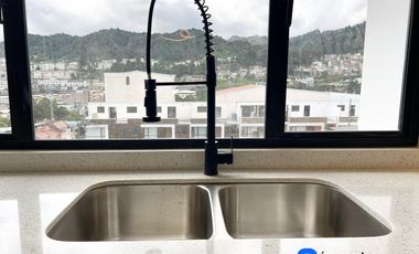 Venta de casa de 4 habitaciones al sur de Loja