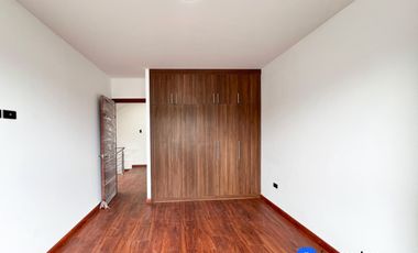 Venta de casa de 4 habitaciones al sur de Loja