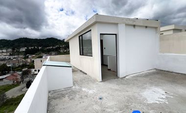 Venta de casa de 4 habitaciones al sur de Loja