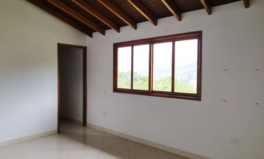 PR19381 Casa comercial en arriendo en el sector La Mina