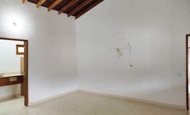 PR19381 Casa comercial en arriendo en el sector La Mina