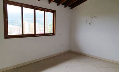 PR19381 Casa comercial en arriendo en el sector La Mina