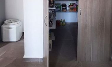 Vendo Casa en Residencial Bosques. Como Nueva