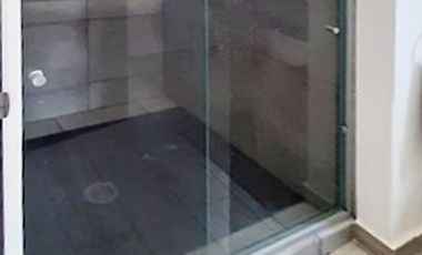 Vendo Casa en Residencial Bosques. Como Nueva