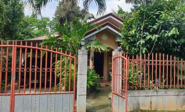 House & Lot For Sal 