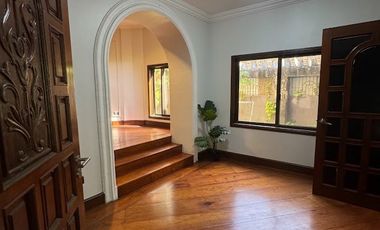 5 Bedroom House and Lot in VALLE VERDE 5 PP Code # L846