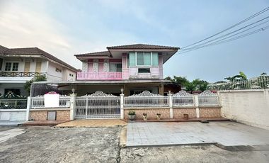House for sale, Sinthavee Garden Village 3, Tha Kham, Bang Khun Thian, Bangkok.