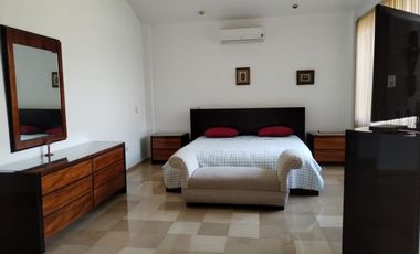 Casa en Urbanización El Rio - Vía Samborondón