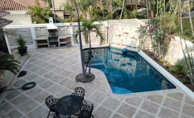 Casa en Urbanización El Rio - Vía Samborondón