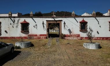 # Casco de Hacienda con Terreno en 420 Has en El Estado de Hidalgo.