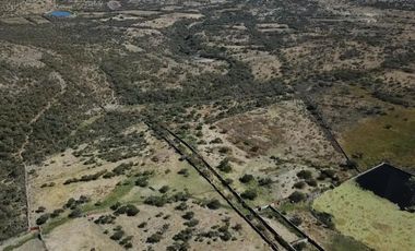 # Casco de Hacienda con Terreno en 420 Has en El Estado de Hidalgo.