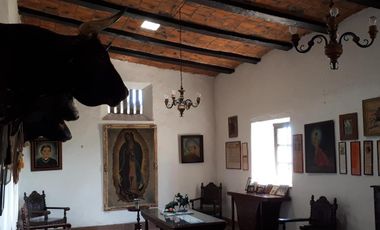 # Casco de Hacienda con Terreno en 420 Has en El Estado de Hidalgo.