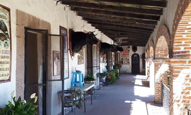 # Casco de Hacienda con Terreno en 420 Has en El Estado de Hidalgo.